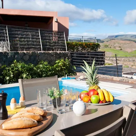 Tropical By Villagrancanaria