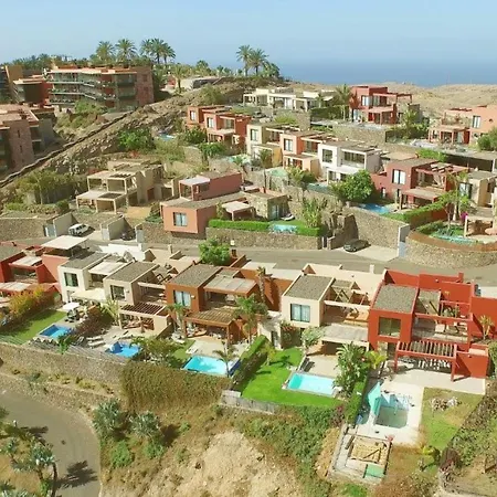 Tropical By Villagrancanaria *